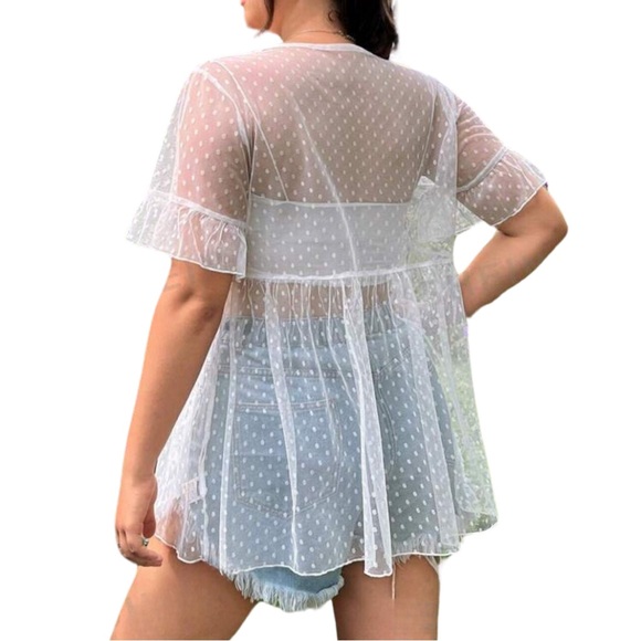 PLUS Peplum Top 🤍 - Picture 2 of 5